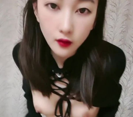 Gái xinh trung hoa móc lồn thủ dâm chat sex